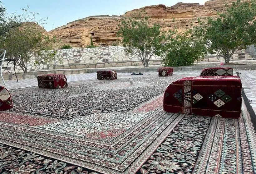 Majatalo Naseem Country House