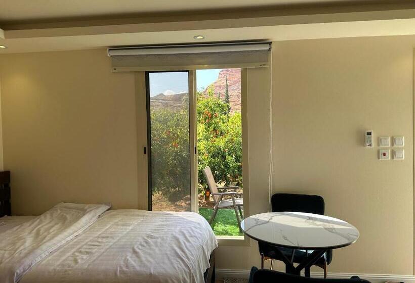 Пансион Naseem Country House