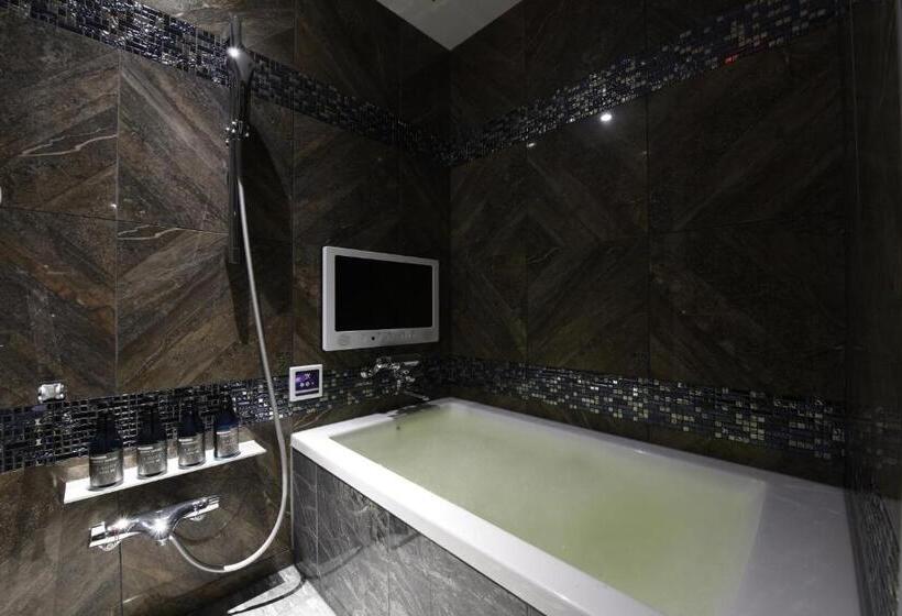 W Party W Group Hotels And Resorts