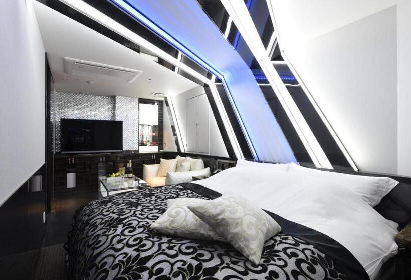 W Party W Group Hotels And Resorts