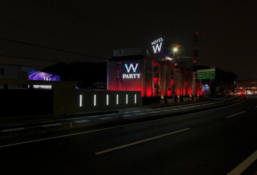 W Party W Group Hotels And Resorts