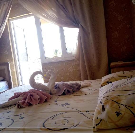 پانسیون Guest House Mihalych