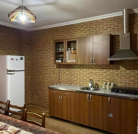 پانسیون Irina