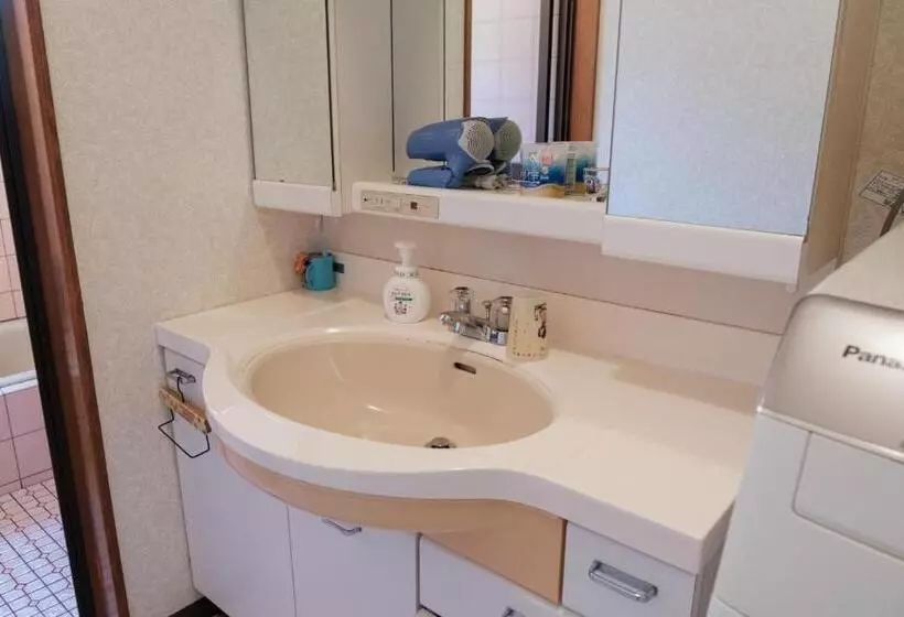 ペンション Maruhouse