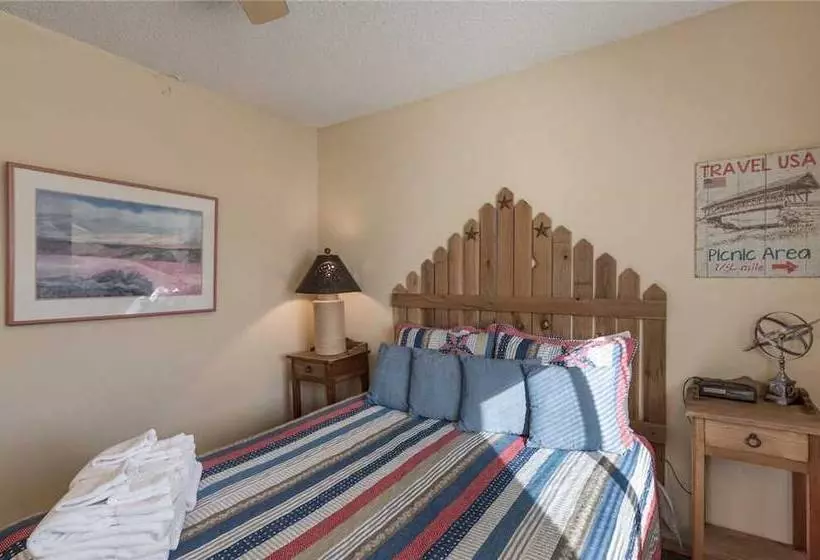 Breakaway Cabin  Three Bedroom Cabin
