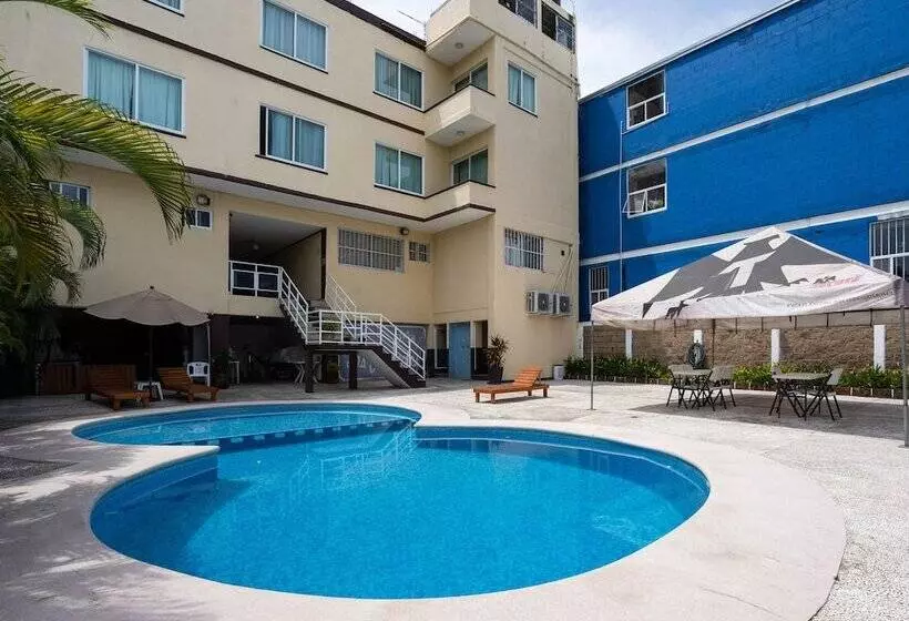 Capital O Hotel Los Caracoles, Acapulco