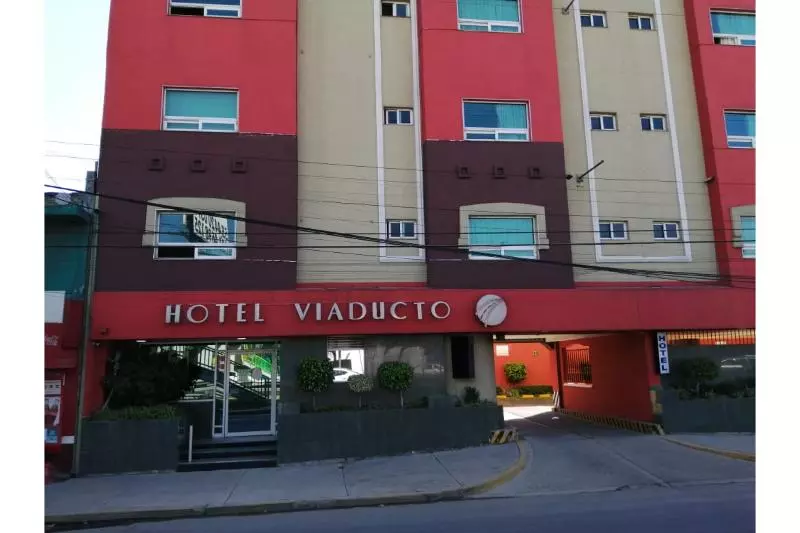 Capital O Hotel Los Caracoles, Acapulco