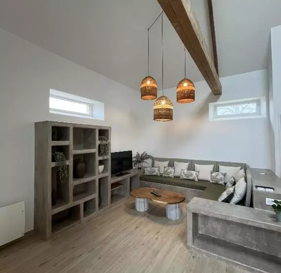 Aamiaismajoitus (B&B) Domaine Du Grand Caugy