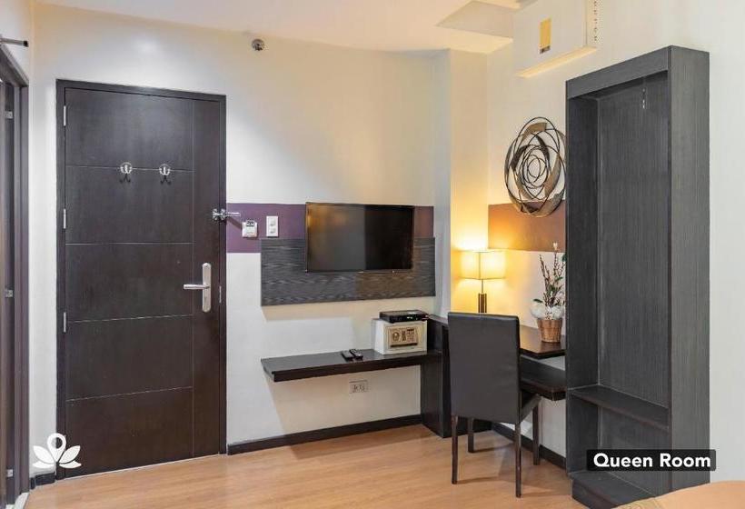 Lorenzzo Suites Hotel Makati