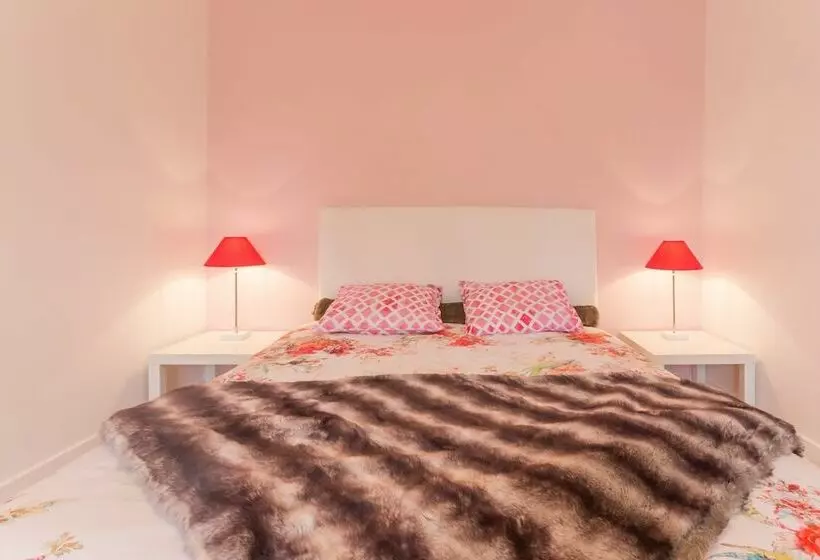 L Escale De Jules Et Lily