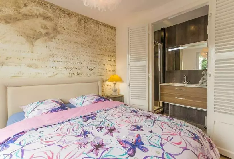 L Escale De Jules Et Lily