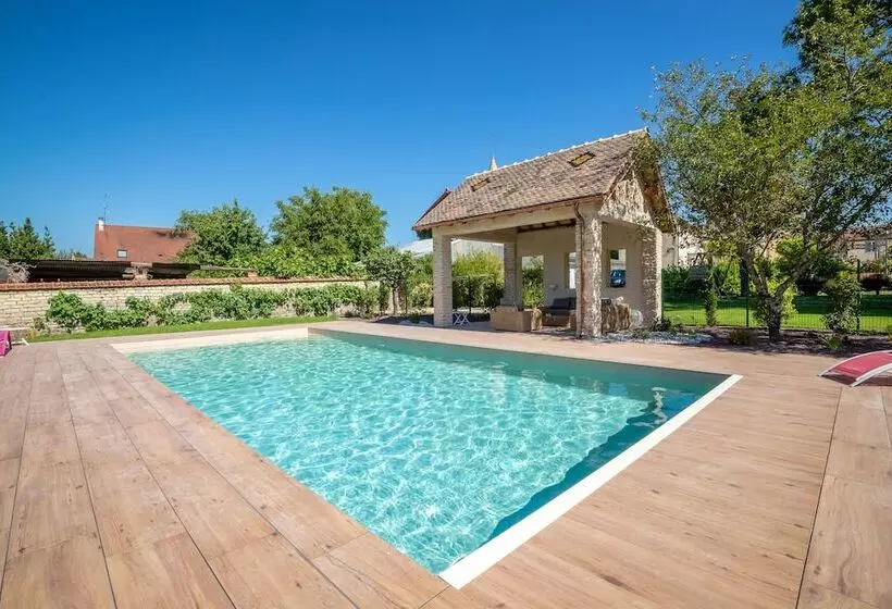 L Escale De Jules Et Lily