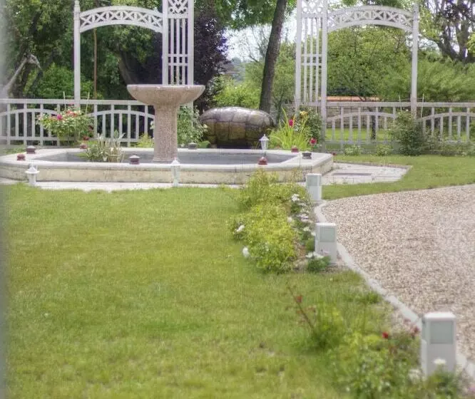 L Escale De Jules Et Lily