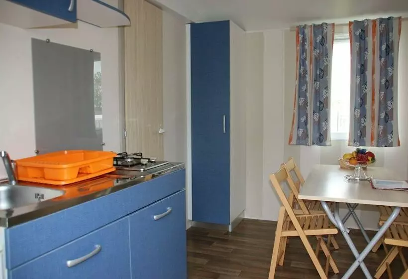 ホテル Camping D Arvor