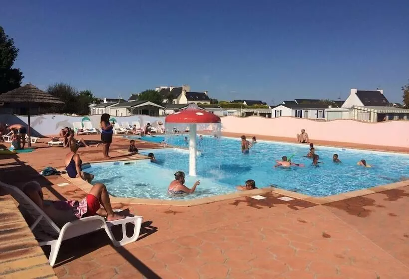 Hotelli Camping La Corniche