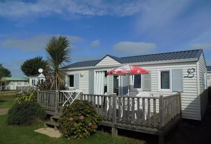 Hotelli Camping La Corniche