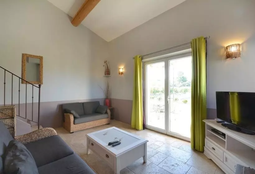 Domaine De Villemus Le Gîte
