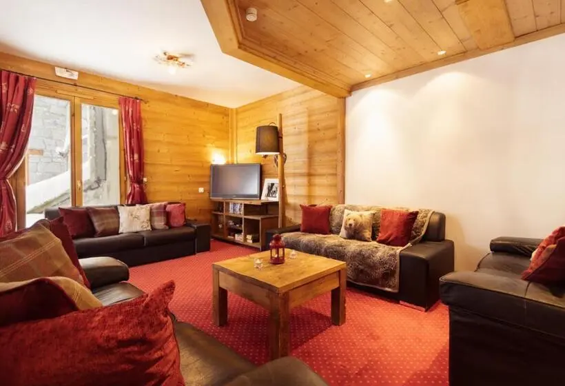 Majatalo Chalet Raven Co Living