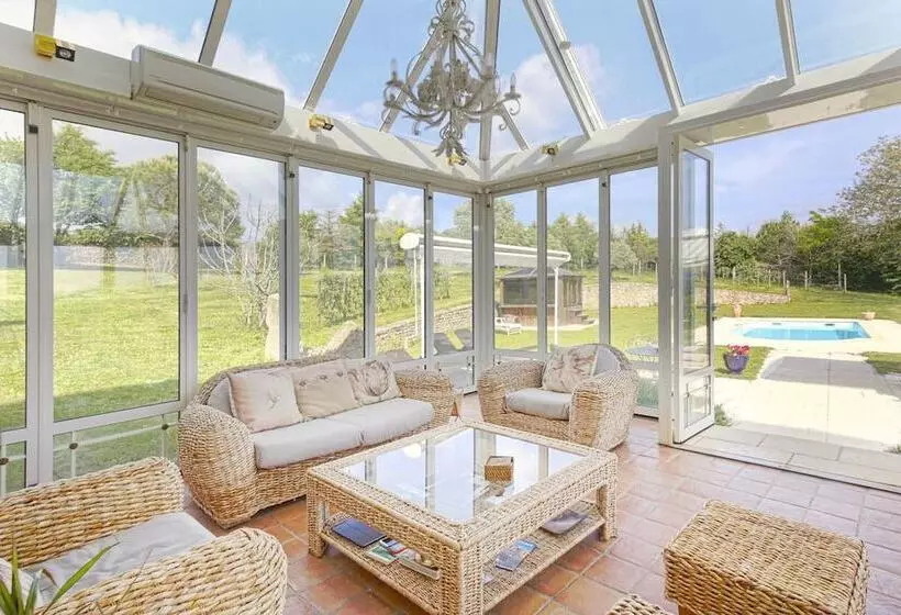 Majatalo La Source Gilhodes