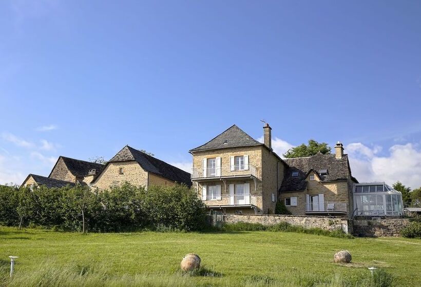 ペンション La Source Gilhodes