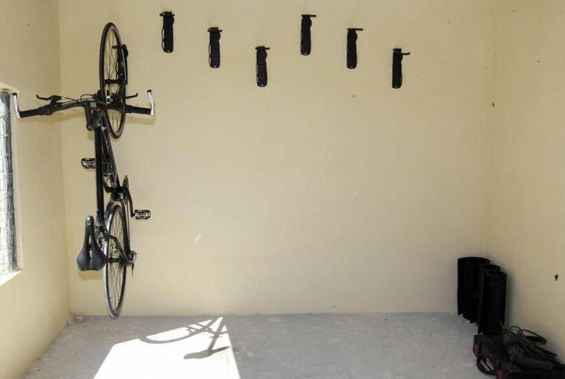 El Albergue Del Montero