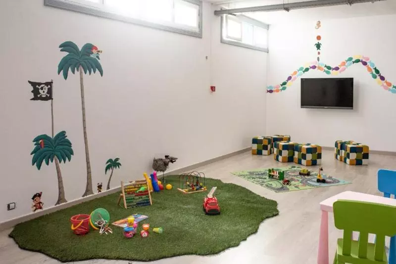 Hyde Park Lane Villas