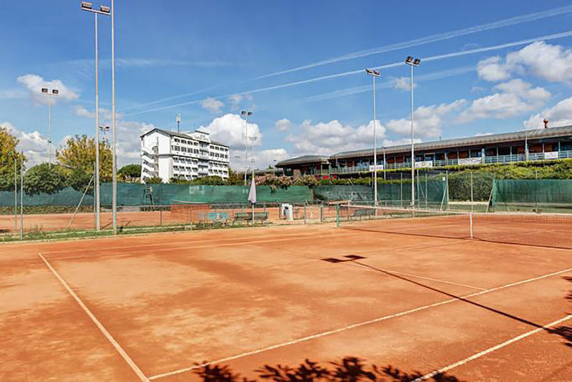 Отель Aris Garden