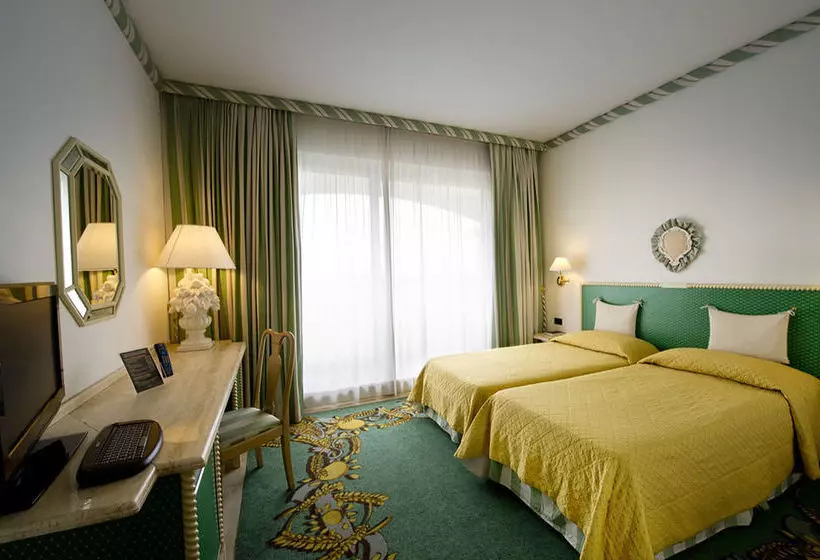 בית מלון כפרי Aris Garden