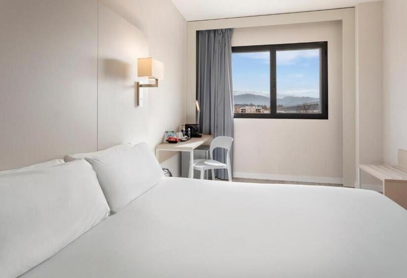 B&b Hotel Granada Estación