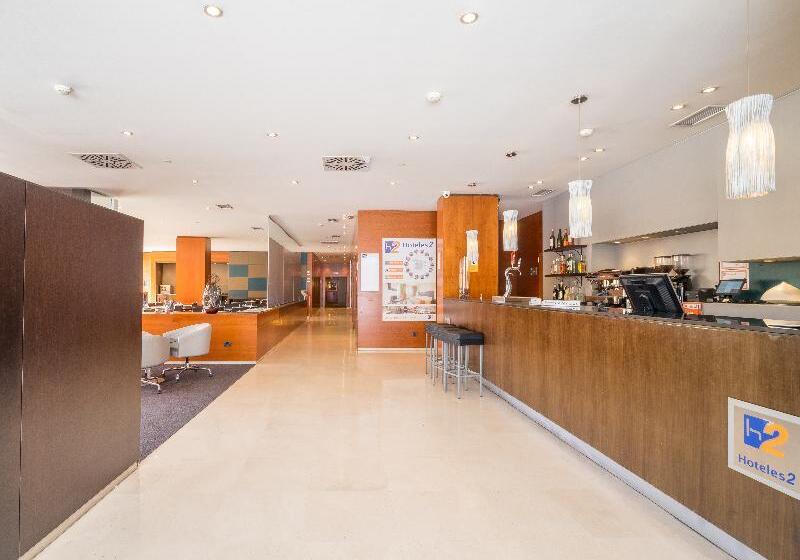 B&b Hotel Granada Estación