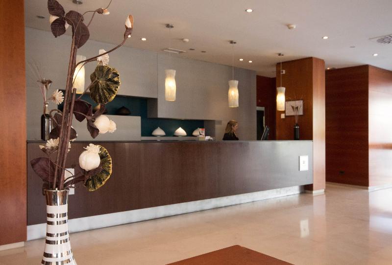 B&b Hotel Granada Estación