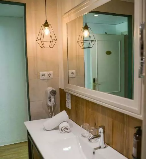 בית מלון כפרי Lloret Vibe Affiliated by FERGUS