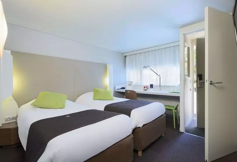 호텔 Campanile Chambery