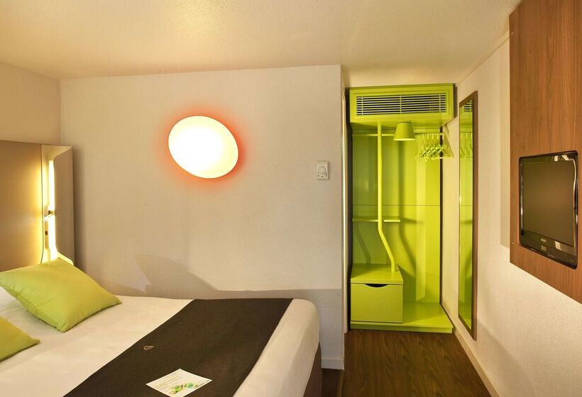 Отель Campanile Clermont Ferrand ~ Riom