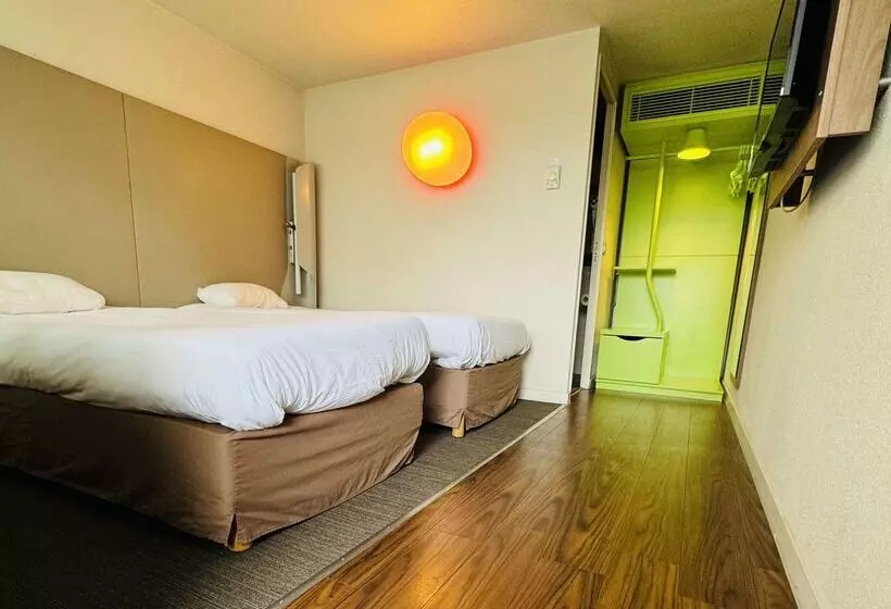 Szálloda Campanile Clermont Ferrand ~ Riom