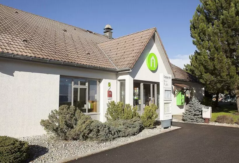 Отель Campanile Pontarlier