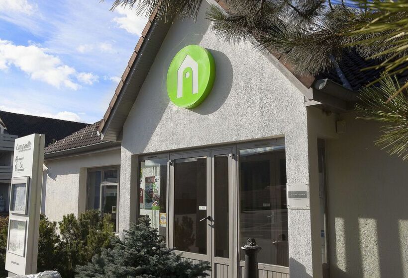 בית מלון כפרי Campanile Pontarlier