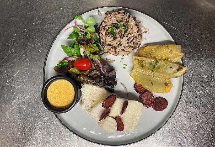 هتل Campanile Reims Ouest  Tinqueux