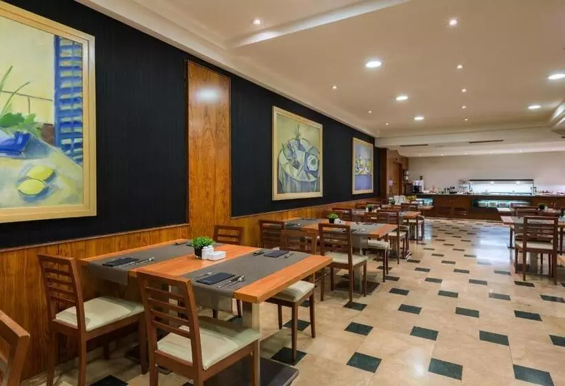 ホテル Catalonia Plaza Mayor Salamanca