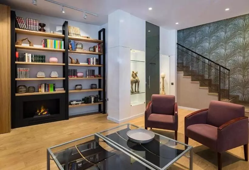 ホテル Catalonia Plaza Mayor Salamanca