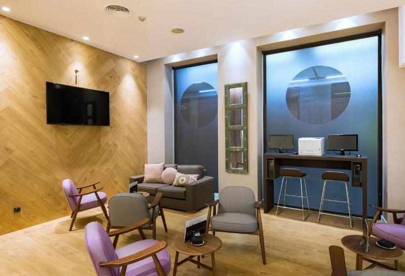 ホテル Catalonia Plaza Mayor Salamanca