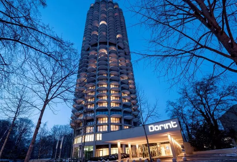 Отель Dorint An Der Kongresshalle  Augsburg