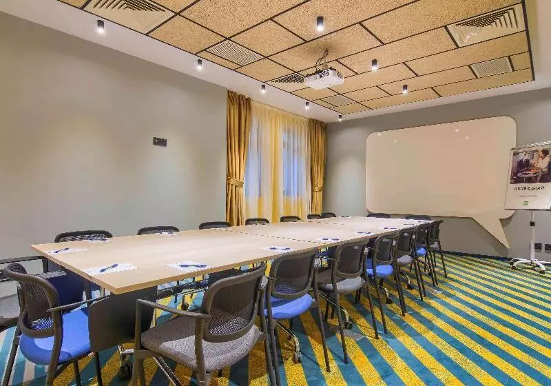 Szálloda Ibis Styles Bucharest Erbas