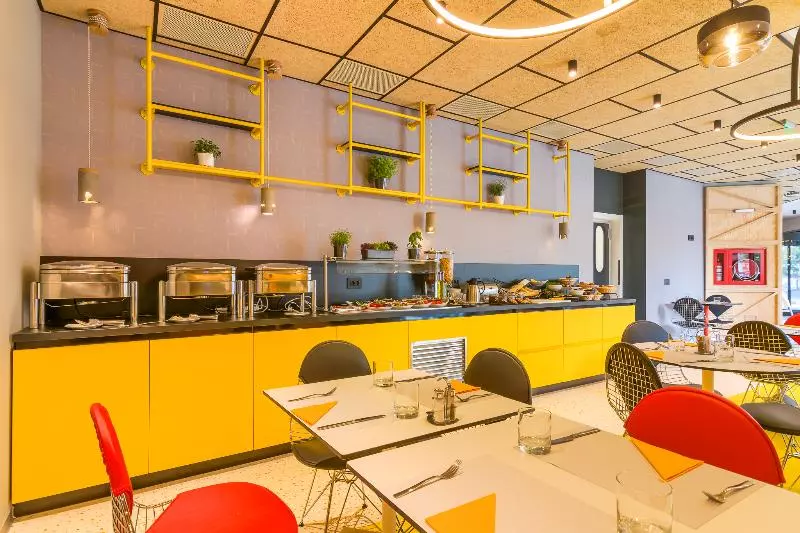 Szálloda Ibis Styles Bucharest Erbas