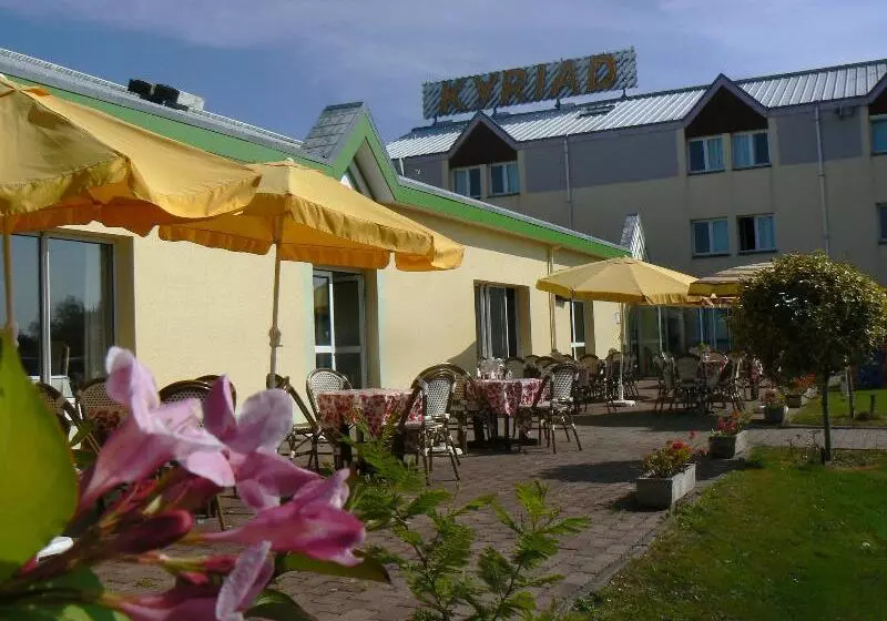 ホテル De Carentan   Anciennement Kyriad