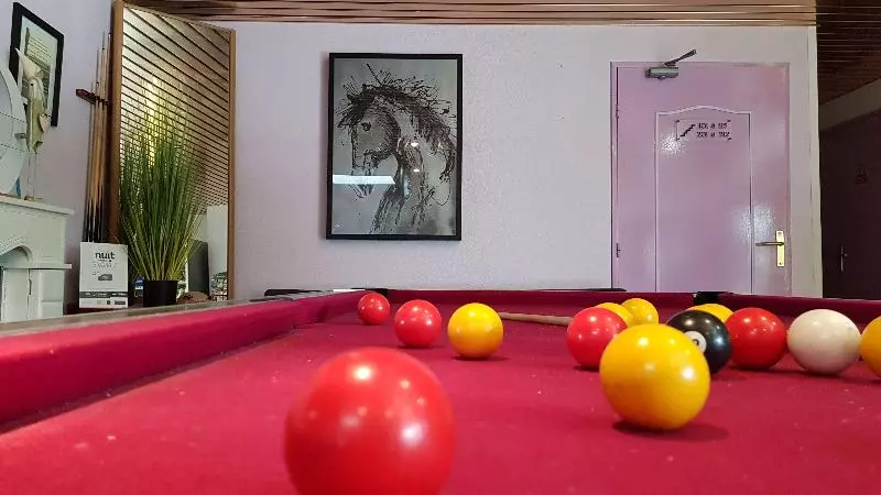 ホテル De Carentan   Anciennement Kyriad