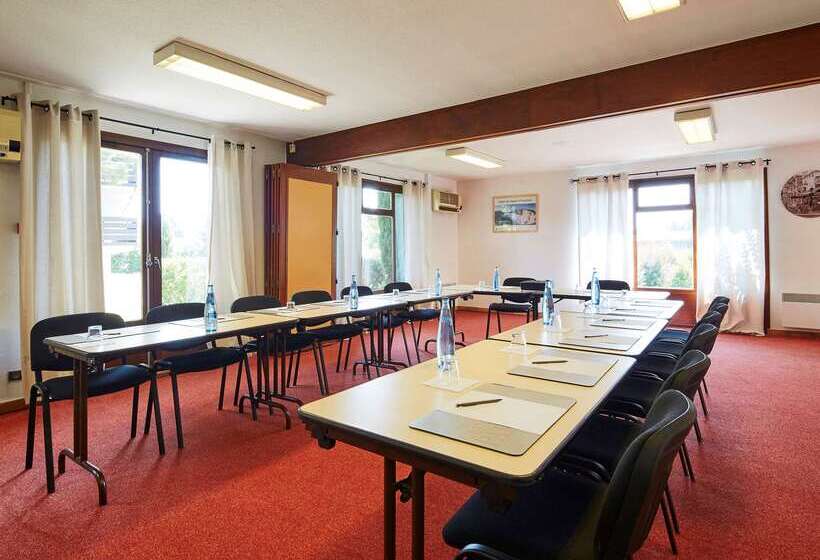 فندق Kyriad Digne Les Bains