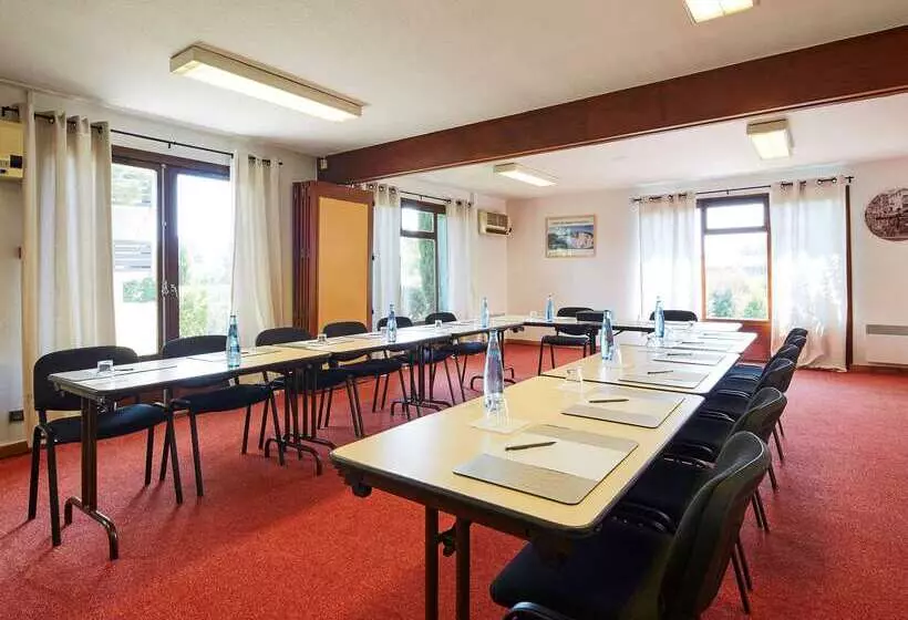 호텔 Kyriad Digne Les Bains