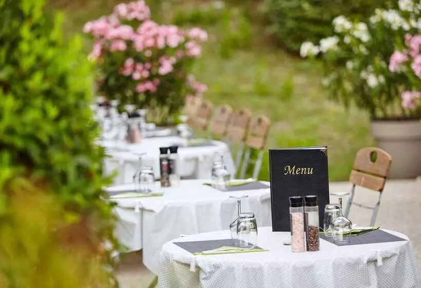 호텔 Kyriad Digne Les Bains