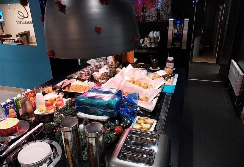 هتل Kyriad Direct Marseille Est  La Valentine